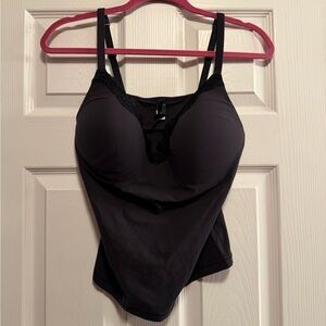 ***SOLD DO NOT BUY*** NWT SKIMS Black Push Up Camisole with Lace Detail